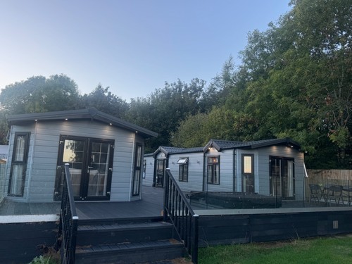 Static caravans full - /,