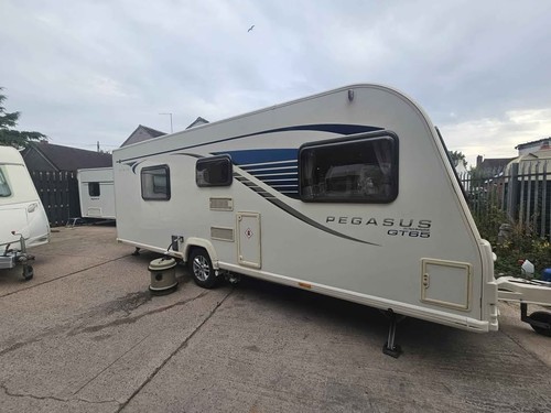 Bailey pegasus rimini gt65 - rimini,