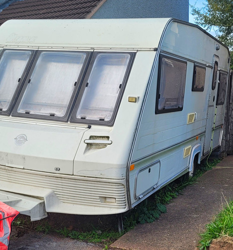 1995 elegance 500ct berth - elegance,