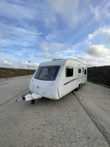 Swift charisma 620 berth - swift,