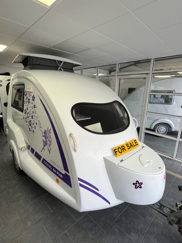 Pods caravan - go,