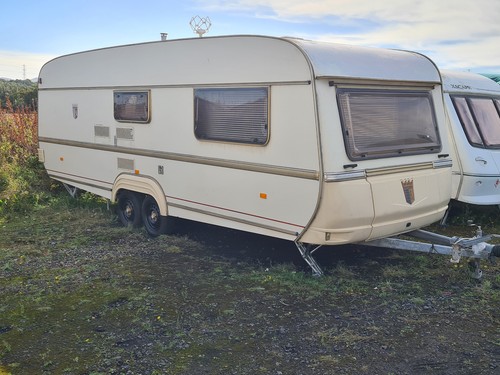 Unique spacious tabbert - unique,