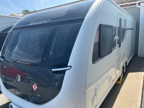 Swift elegance 635 caravan