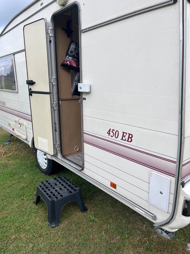 Berth touring caravans - touring, with