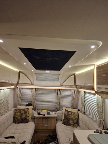 Luna delta caravan - luna, t1