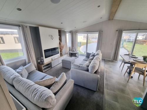 Twin unit lodge for sale - lodge, off